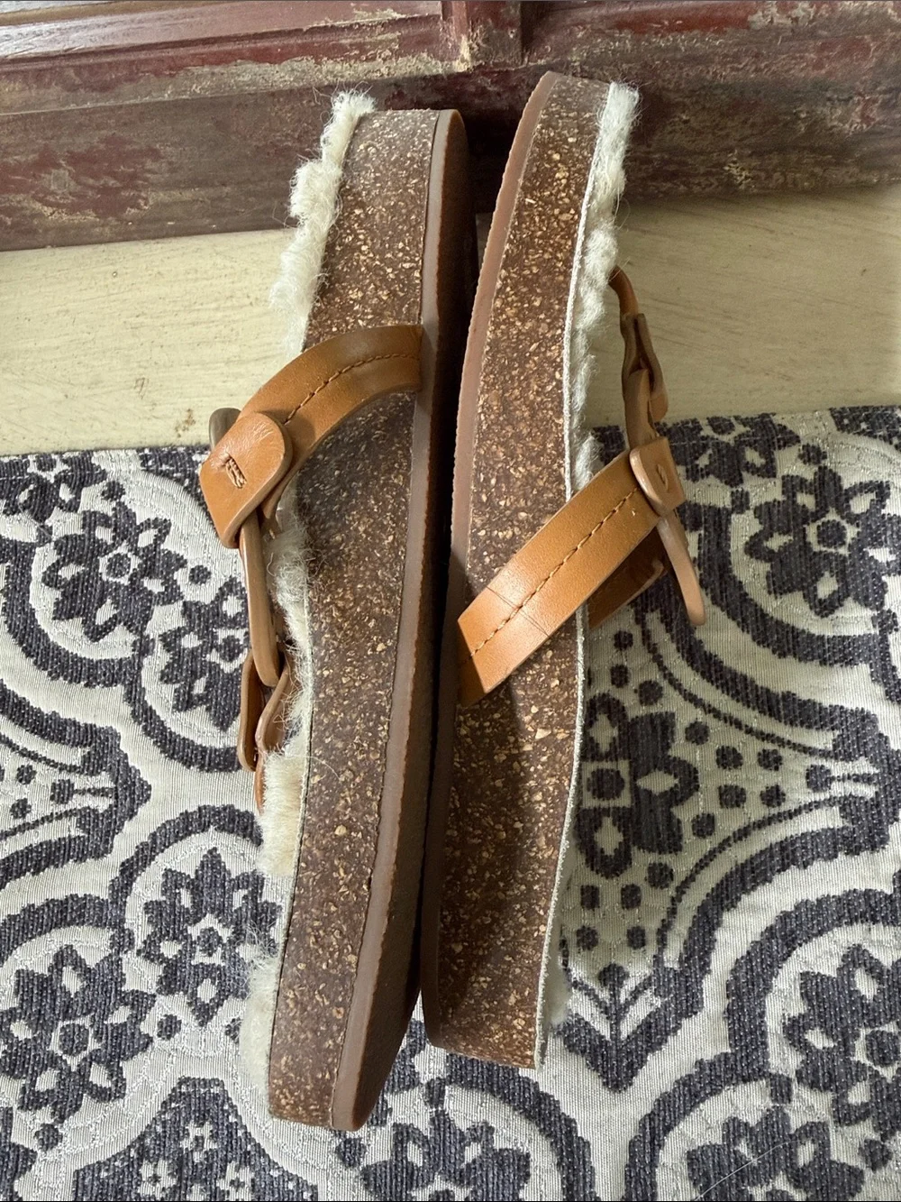 Tory Burch Tan Leather Logo Thong Sandals with Cream Shearling Footbed